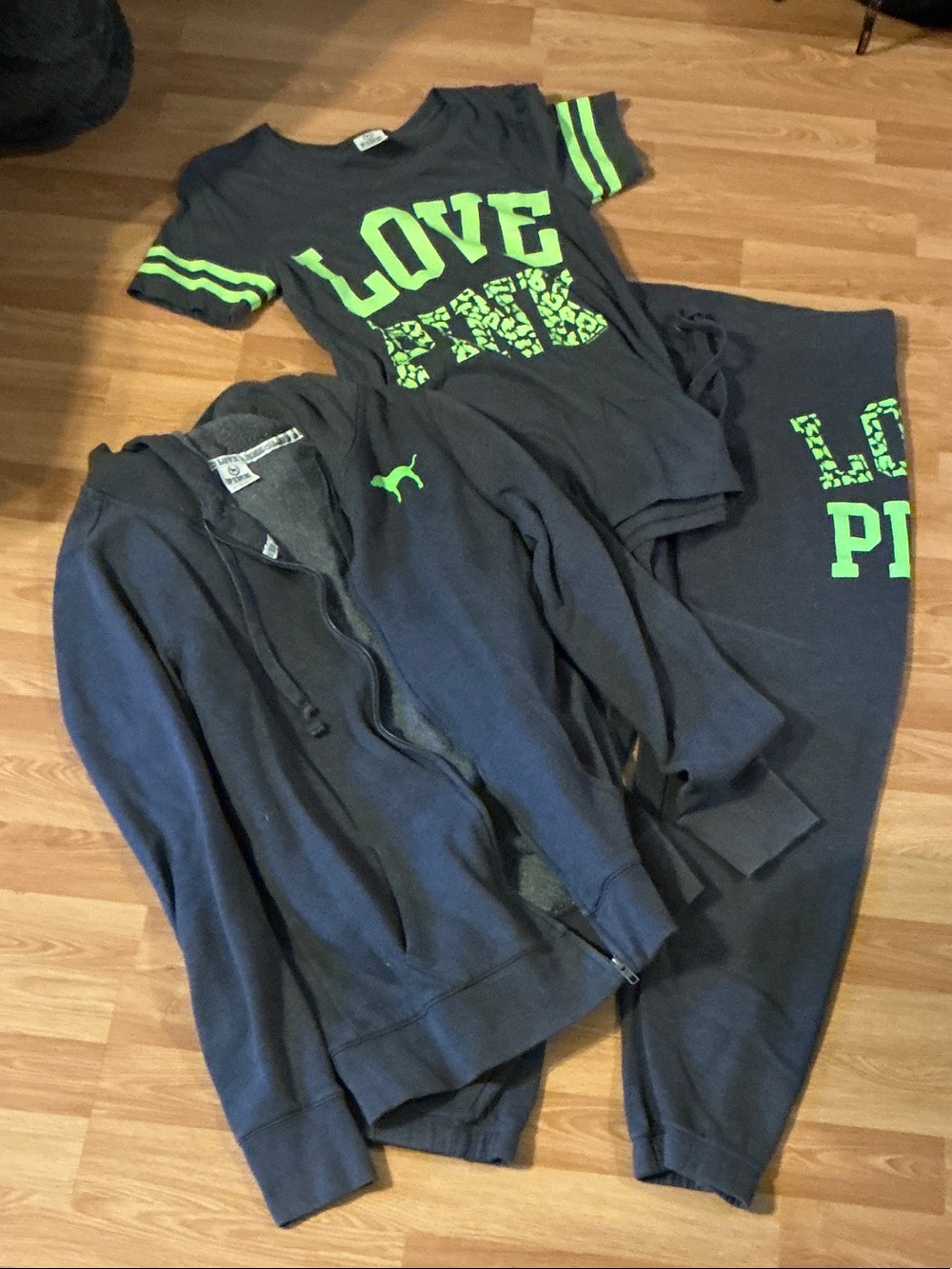 PINK Victoria's Secret Grey and Neon Green Love PINK sweatsuit with t-shirt